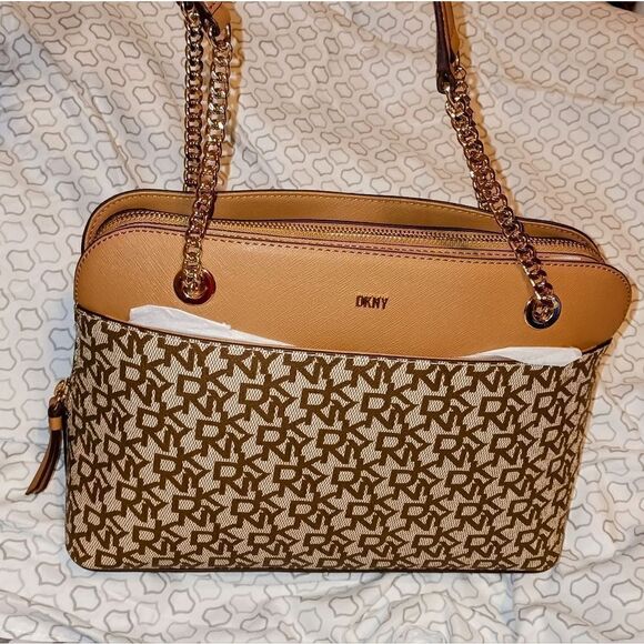 NWT DKNY Handbag  - Picture 6 of 16
